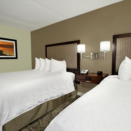 Hampton Inn & Suites By Hilton - Rockville Centre Ngoại thất bức ảnh