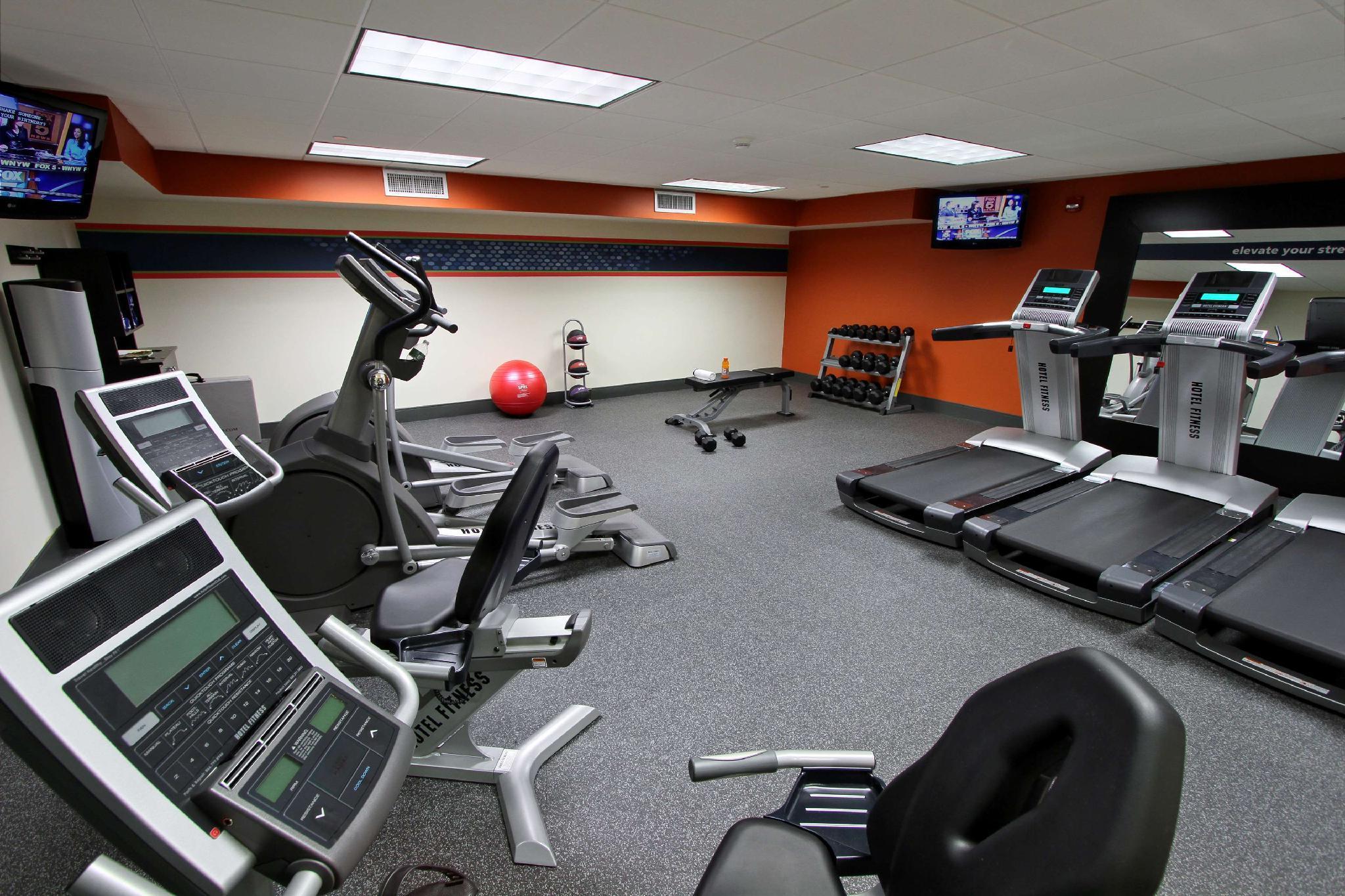 Hampton Inn & Suites By Hilton - Rockville Centre Ngoại thất bức ảnh