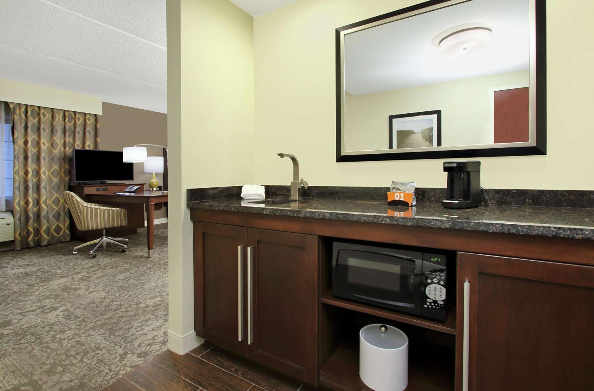 Hampton Inn & Suites By Hilton - Rockville Centre Ngoại thất bức ảnh