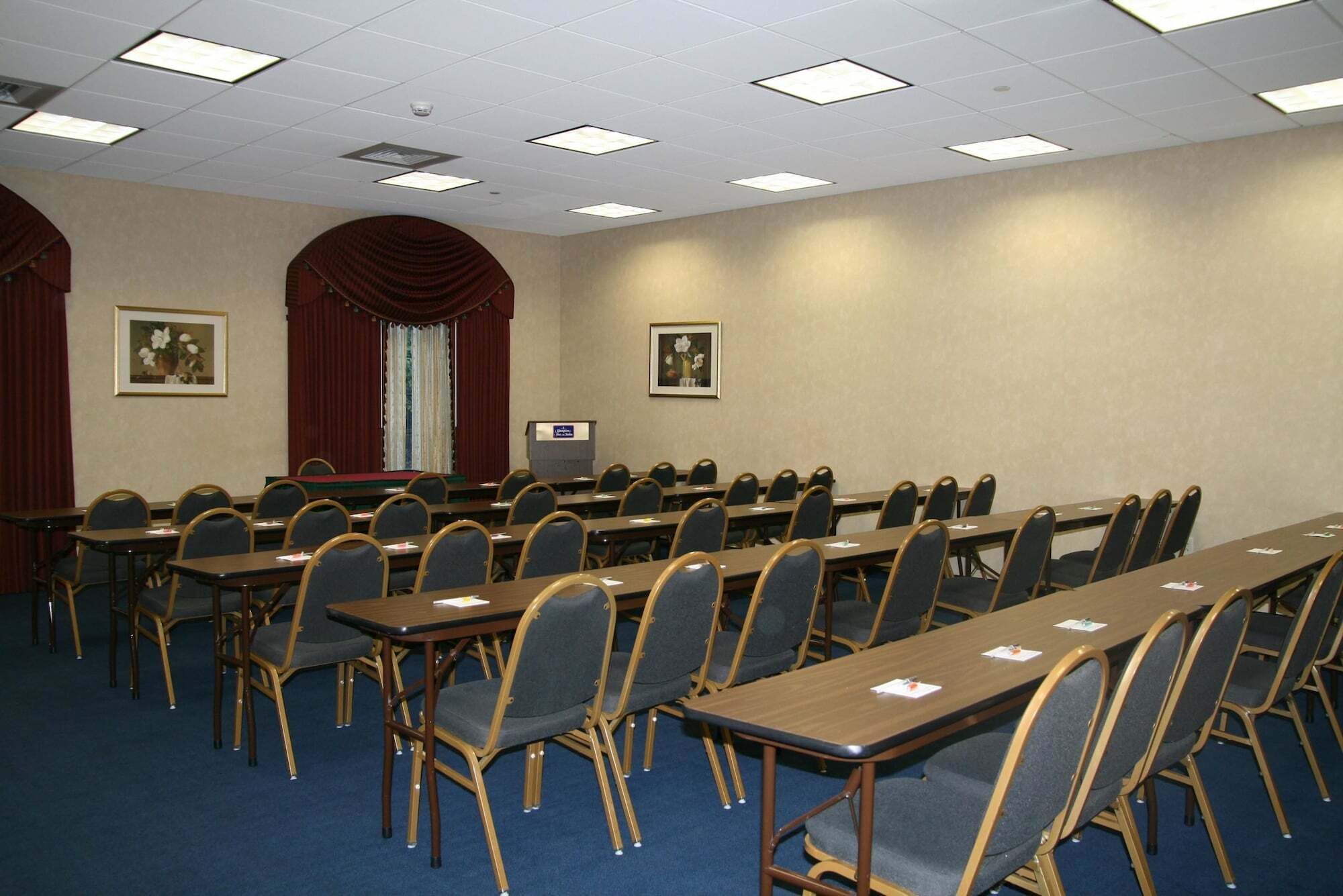 Hampton Inn & Suites By Hilton - Rockville Centre Ngoại thất bức ảnh